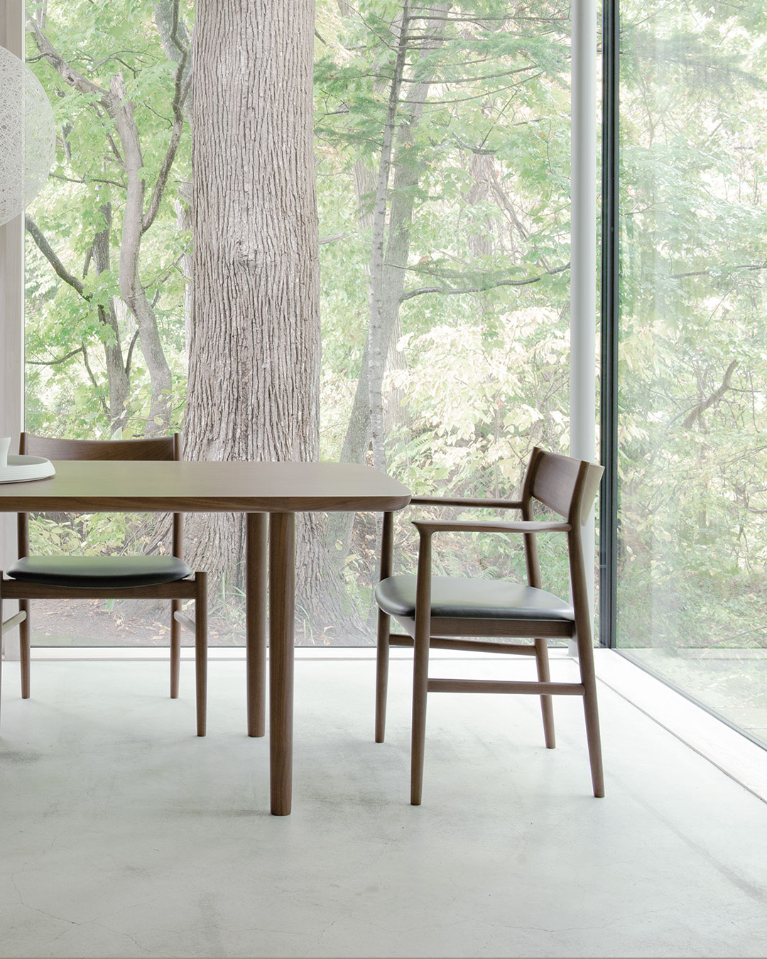 Interior design image (4:5, 1080x1350)